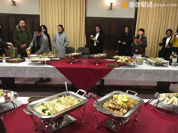 一桥大学为俱乐部成员准备的晚餐