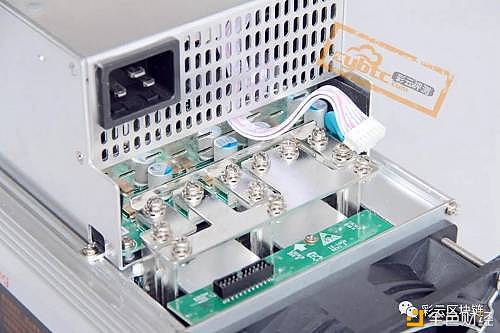 神马M20S-68T和M10用的是同款控制板，接口部分也一致