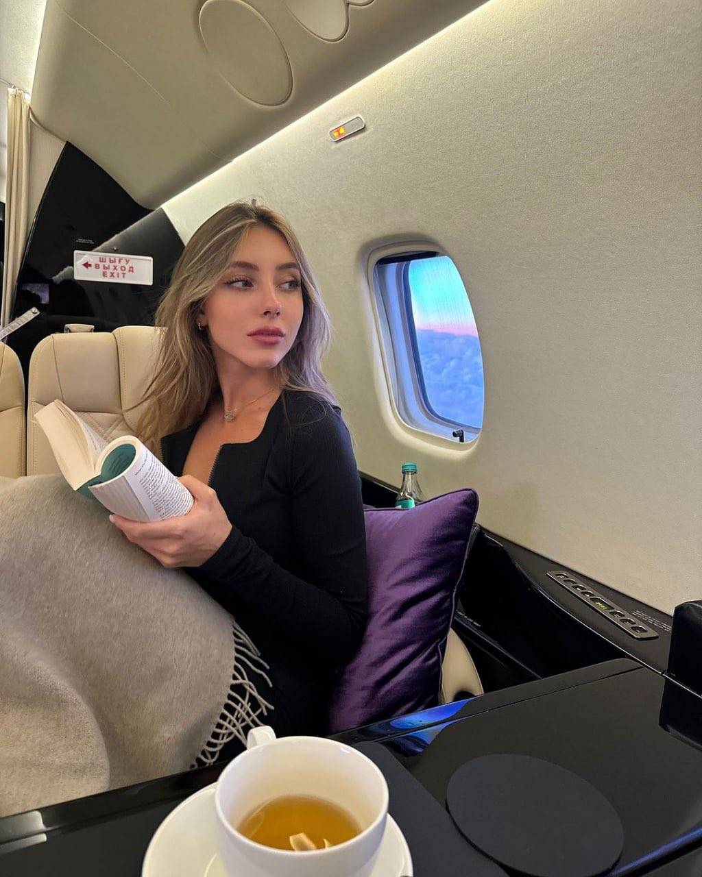Rumored Girlfriend? Cryptocurrency KOL? Who is the woman arrested with the founder of Telegram?