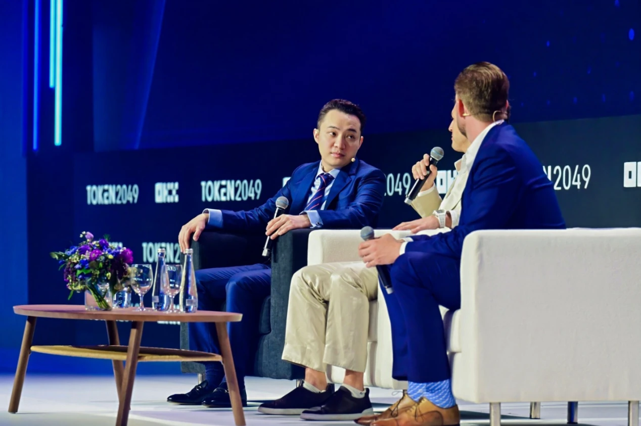 Justin Sun hosts a discussion at the Token 2049 summit, talking with Trump's second son about financial freedom and the future of decentralization