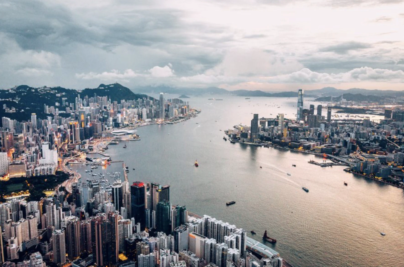 Top 10 Crypto Capitals of 2025 Released, Is the First Place Undisputed?