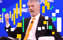 策略公司第三季度盈利，继续关注其纳入标准普尔500指数的可能性。