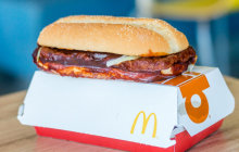 McDonald\\\'s Exec Stirs Up Bitcoin Crowd With McRib Return