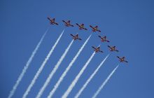 领先的基础去中心化交易所Aerodrome在重大改革中合并为Aero