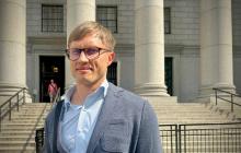 检察官辩称，法官不应宣判龙卷风现金开发者罗曼·斯托姆无罪