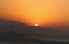 日出首播简化了Solana代币导入，Monad正式上线