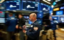 如何用100倍合约炒美股？