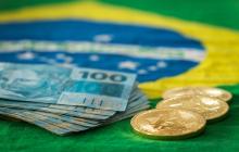 巴西最大的资产管理公司建议投资者将最多3%的资金投入比特币，以对冲外汇和市场冲击。